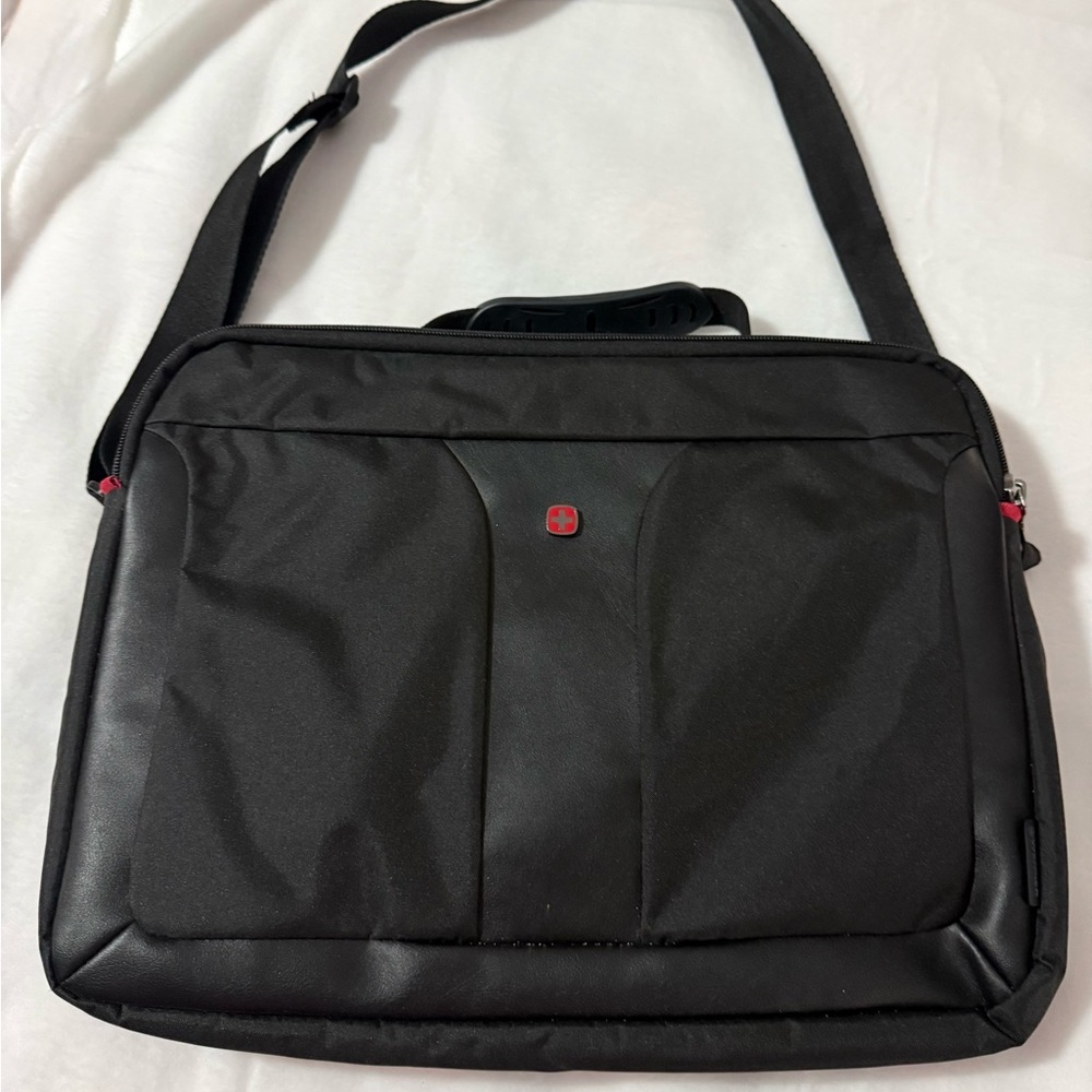 SwissGear Black Laptop Messenger Crossbody Bag